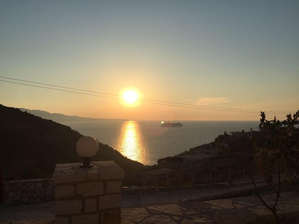 Appartamento Sunset House Ksamil Esterno foto